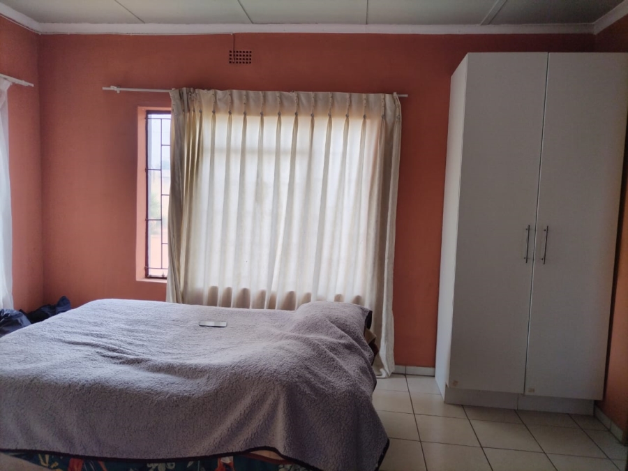 10 Bedroom Property for Sale in Rustenburg Central North West